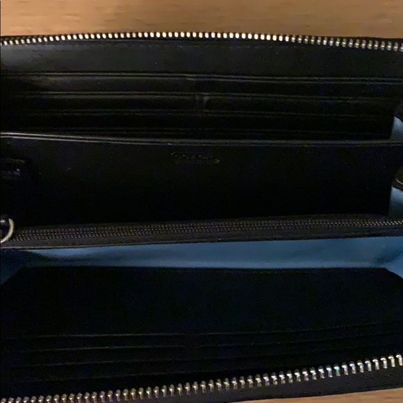 Coach Zipper wallet - Picture 5 of 6